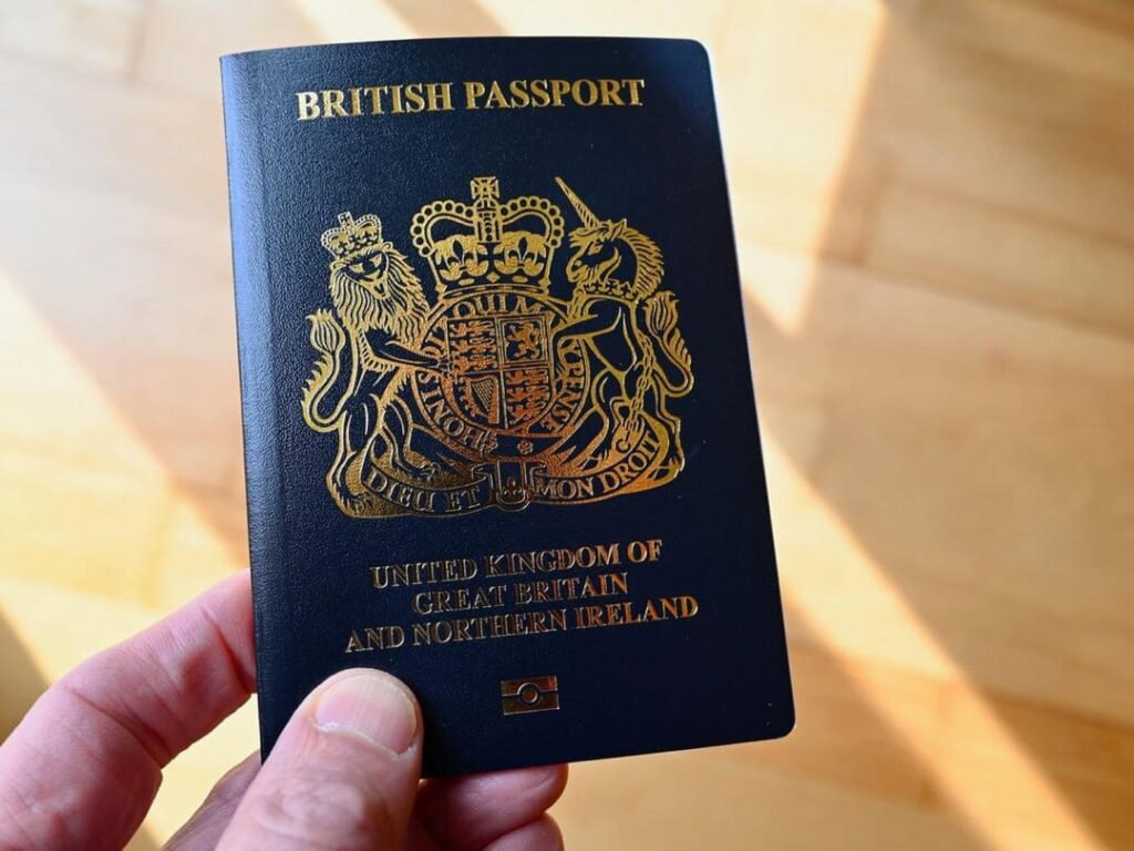 the Secret Identity: Exploring the History of Fake Passports in the UK 🇬🇧 1 Passports in the UK