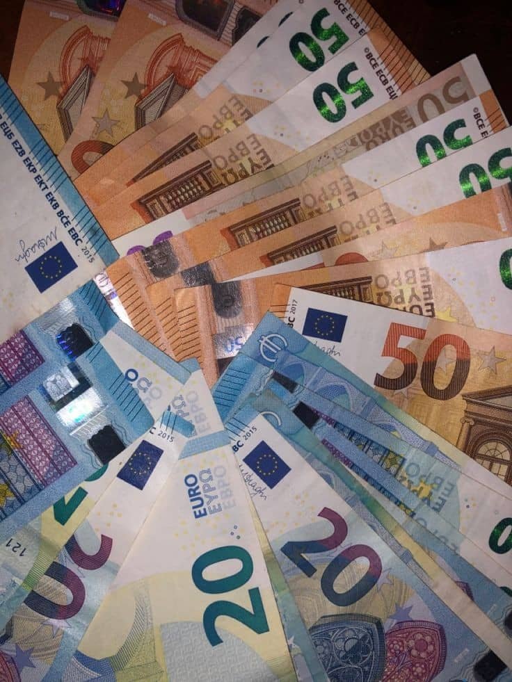 Como saber a diferença entre réplica de dinheiro e dinheiro falso em 2024 1 dinheiro falsificado, dinheiro falso Braga www.propnotebills.com